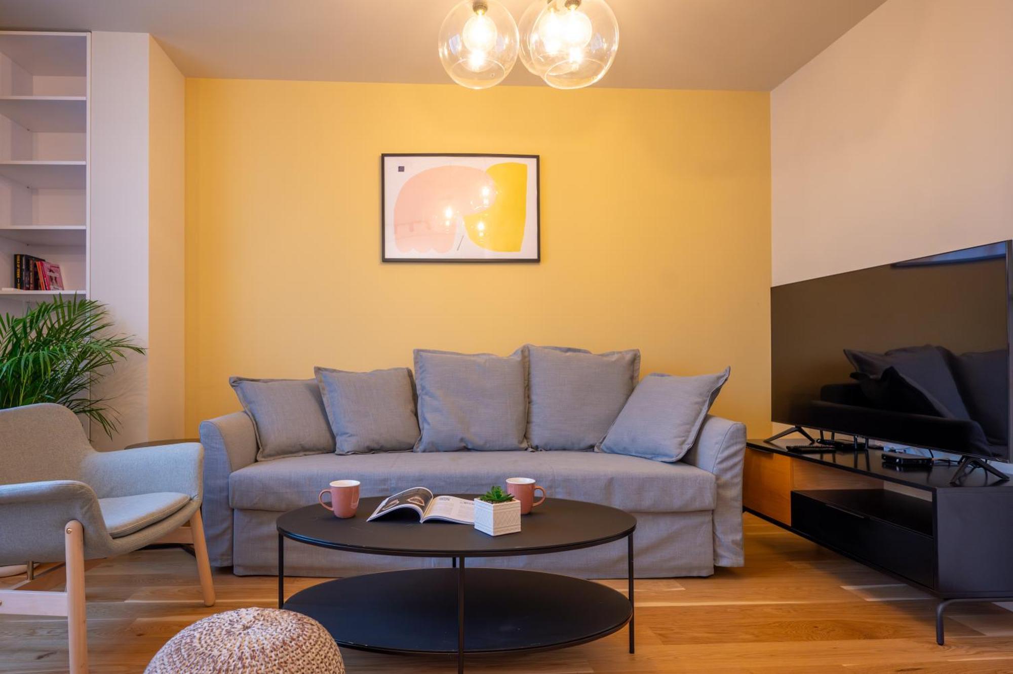 Design 1Bdr Apartment Near City Center 索菲亞 外观 照片